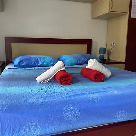Bed and breakfast Sweet - *