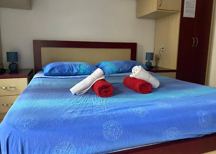 Bed & Breakfast Sweet - *