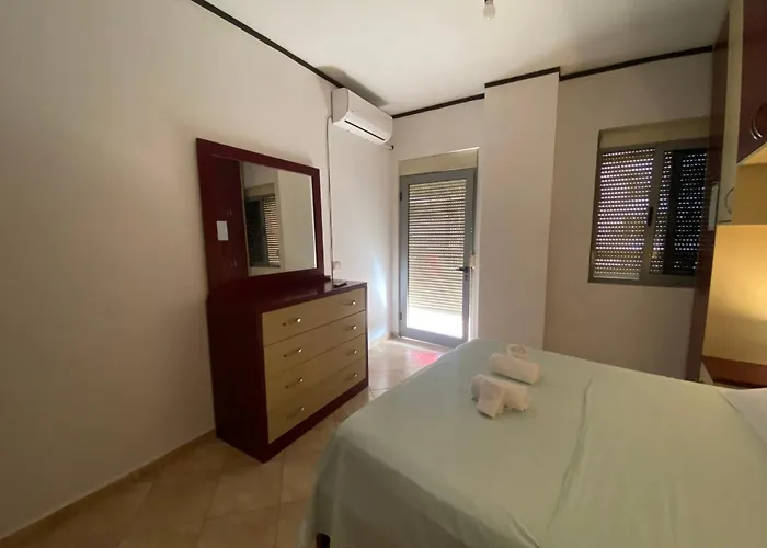 Sweet - Bed & Breakfast Yzberishti